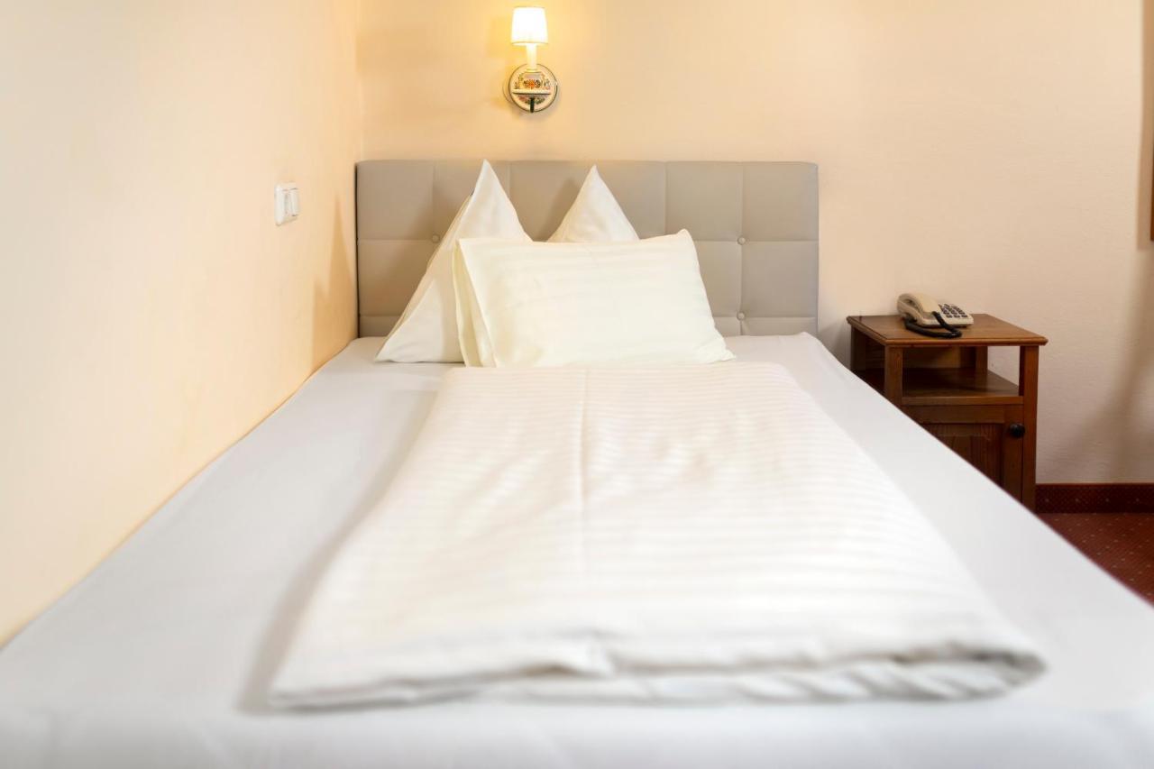 Vergeiner'S Hotel Traube Lienz Buitenkant foto