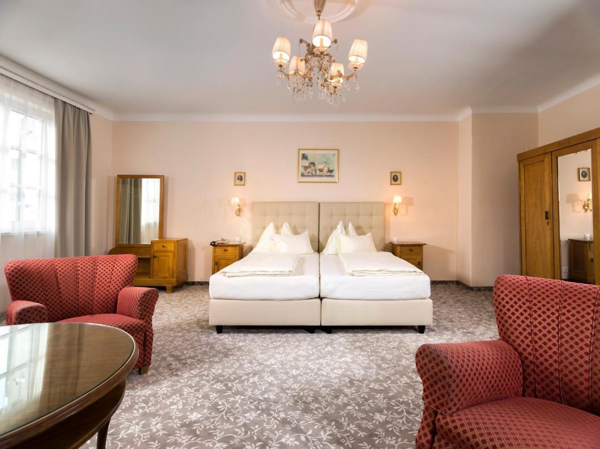 Vergeiner'S Hotel Traube Lienz Buitenkant foto
