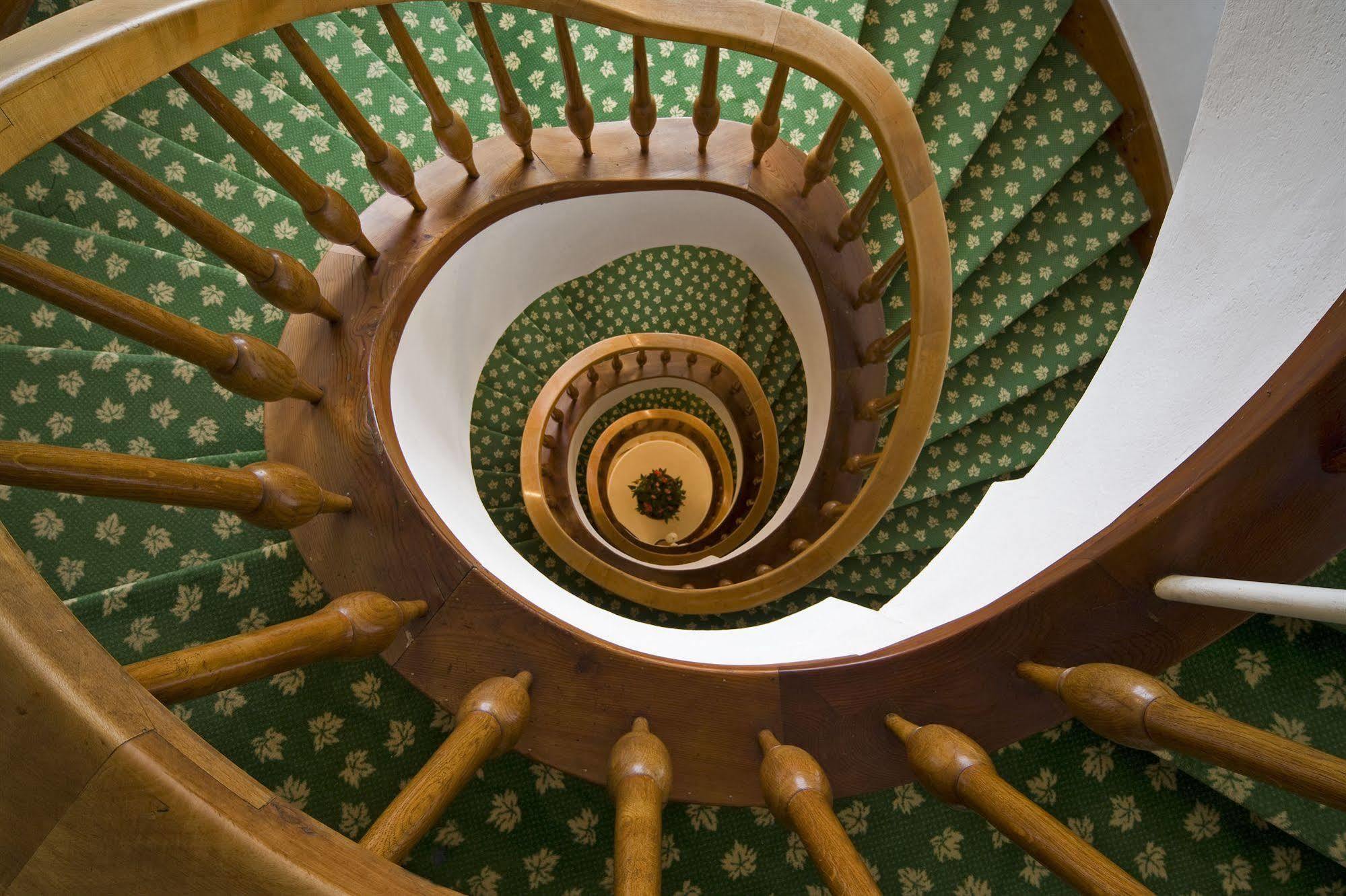 Vergeiner'S Hotel Traube Lienz Buitenkant foto